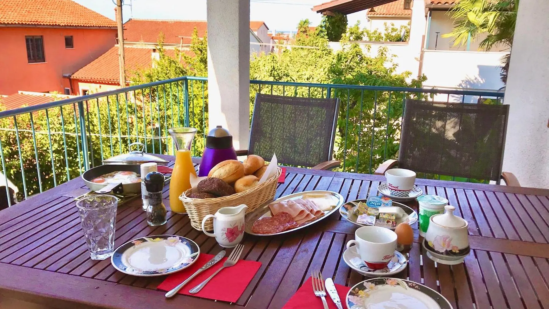 Porec Sunny Apartment With Large Balcony By Villa Mihaela